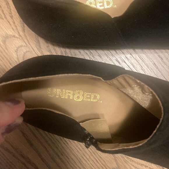 Unr8ed booties size 8​ - Picture 2 of 8